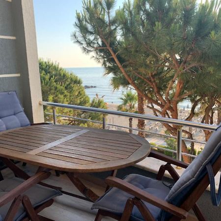 Mia'S Sea View Apartment 格勒姆 外观 照片