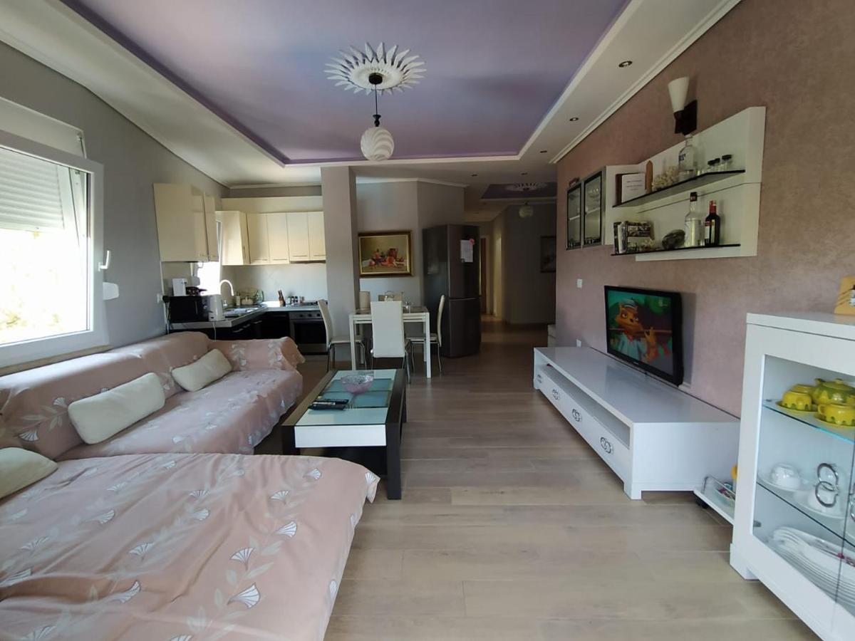 Mia'S Sea View Apartment 格勒姆 外观 照片