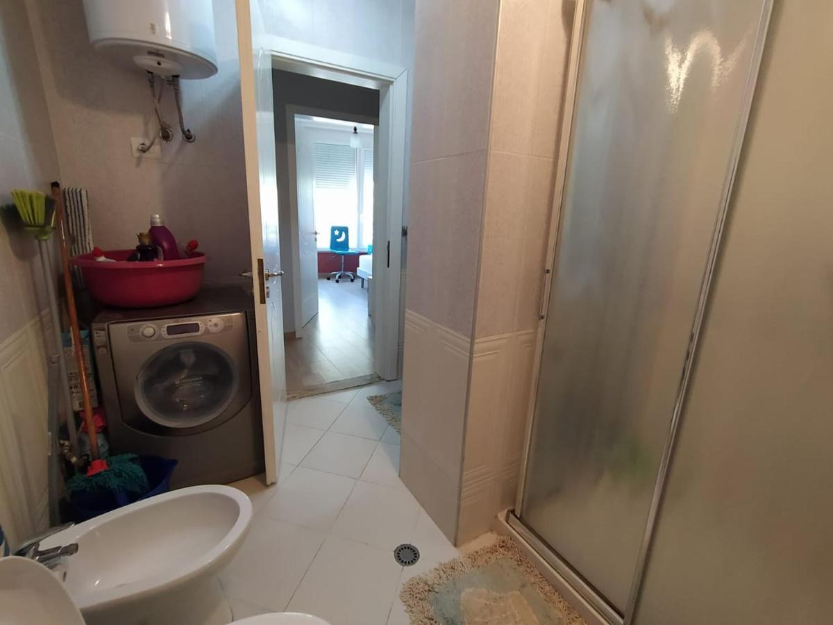 Mia'S Sea View Apartment 格勒姆 外观 照片