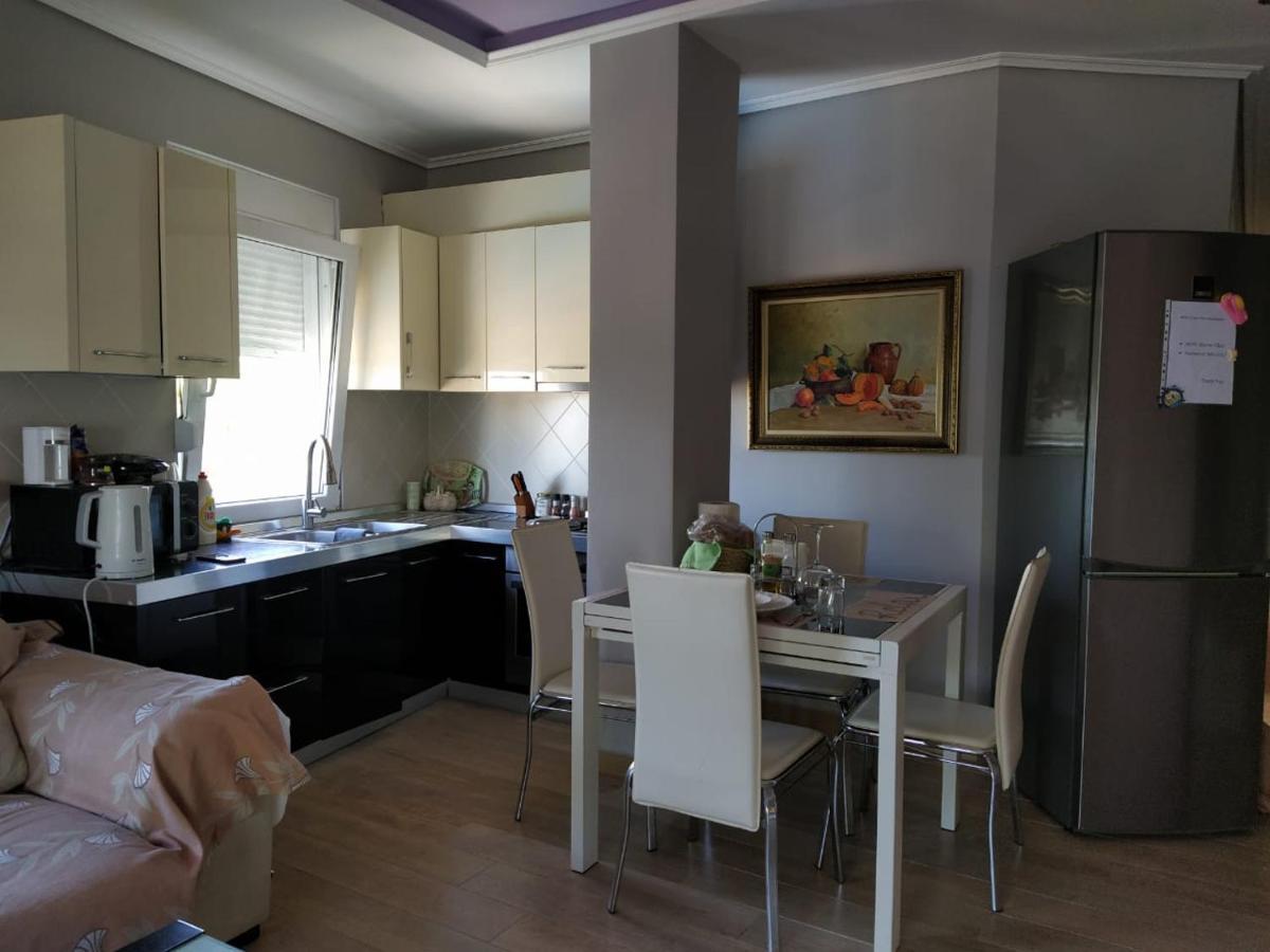 Mia'S Sea View Apartment 格勒姆 外观 照片
